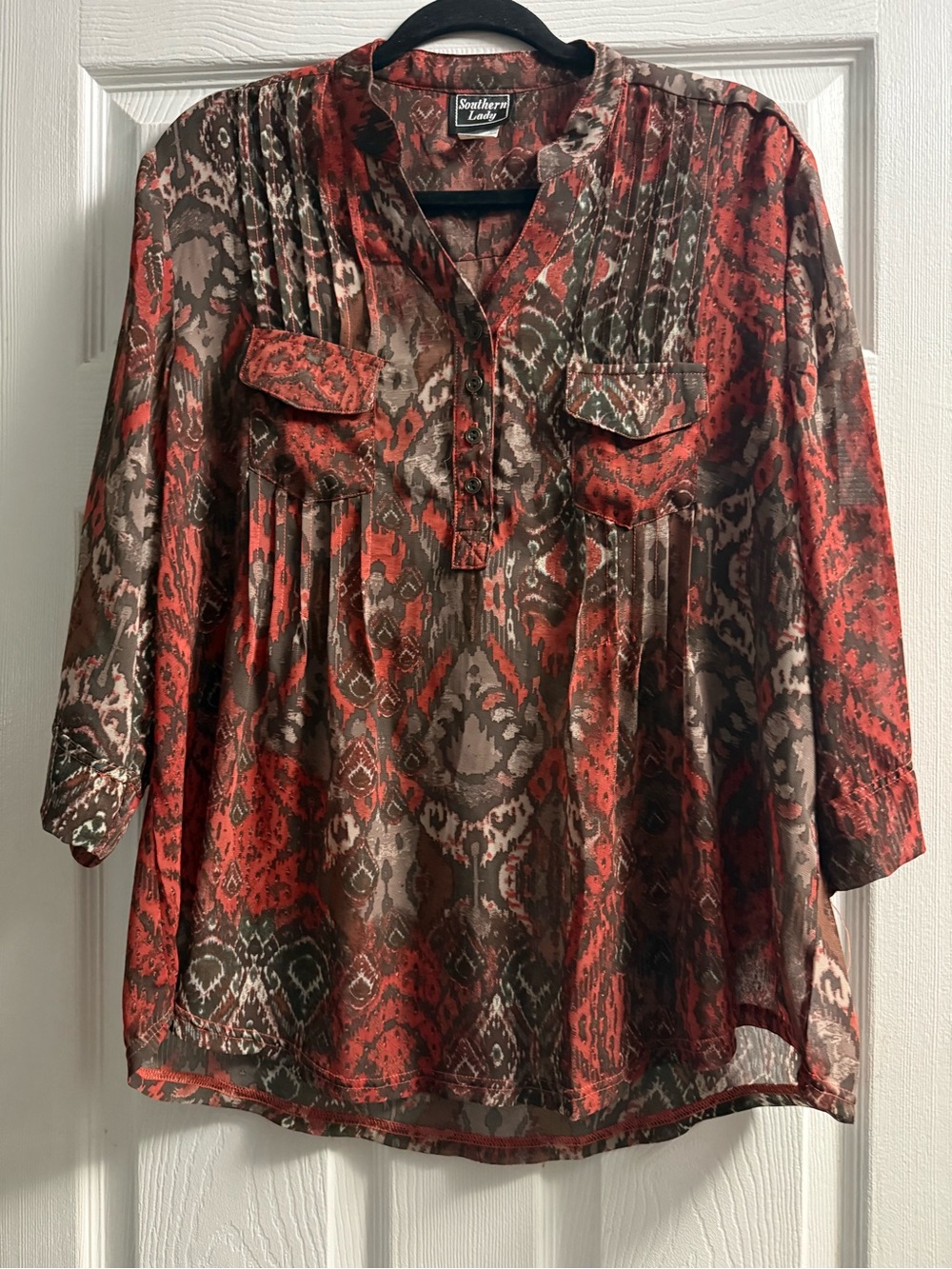 Southern Lady Sheer Button Up Neckline Size Large